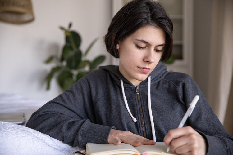 Journaling for Happiness & Stress Release Exclusive Workshop | Write On! Creative Writing Center